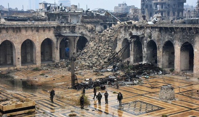 Алеппо: что осталось от города, которому 4000 лет (40 фото + 2 видео)
