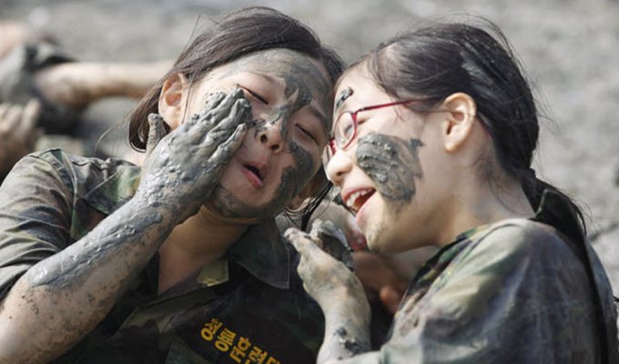 Военный лагерь для детей в Южной Корее (11 фото)