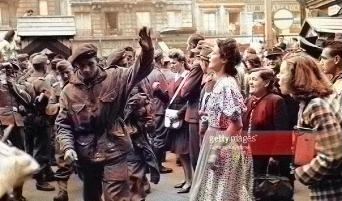 "Почему так случилось?". 1944г. Французы бьют американцев (14 фото + 1 видео)