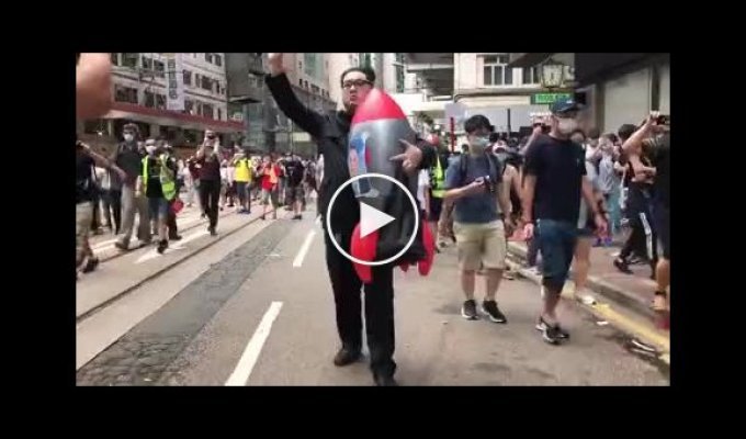 Протесты в Гонконге — город лишился автономии