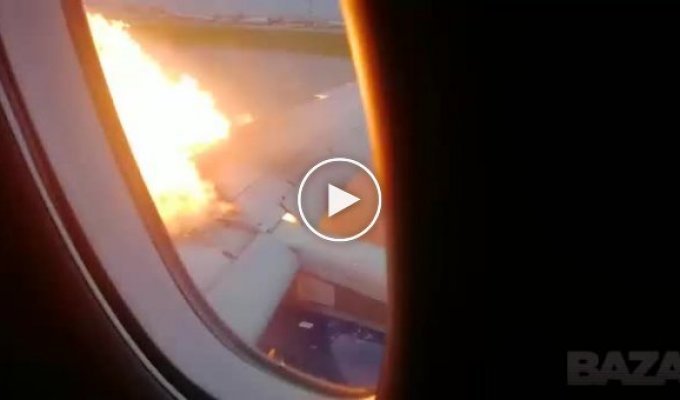 Видео из салона горящего самолета Москва - Мурманск