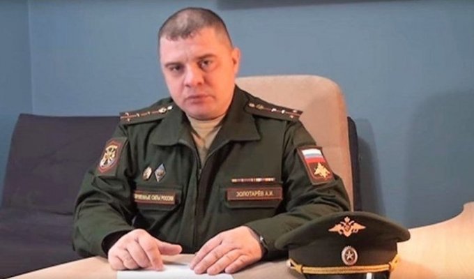 Как капитана Золотарёва вышибли из армии за обращение к Путину (12 фото + 1 видео)