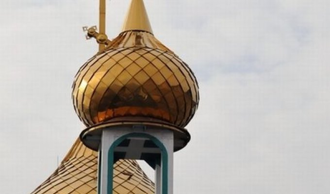 Плавучий храм "Святой Владимир" в Волгограде (9 фото)