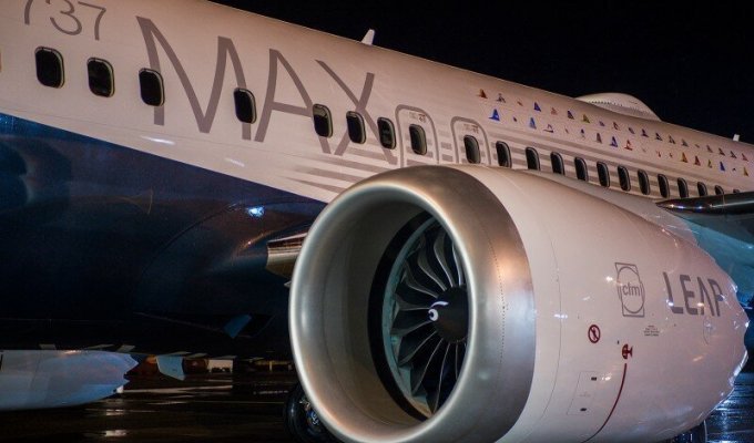 Две авиакатастрофы: есть ли будущее у Boeing ? (3 фото)