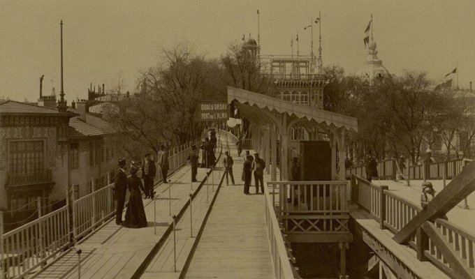 Движущийся электрический тротуар Всемирной выставки 1900 года (17 фото + 2 видео)