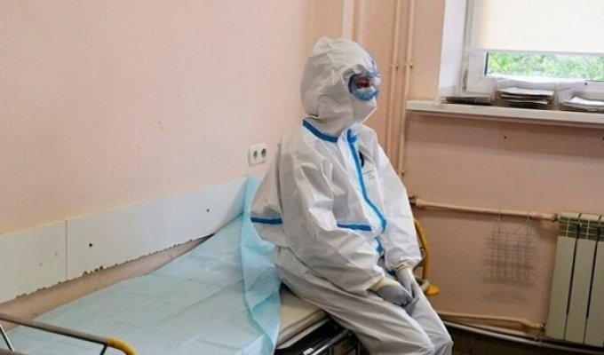 «Заперли в морге, велели молчать»: история медсестёр из Башкирии (1 фото)