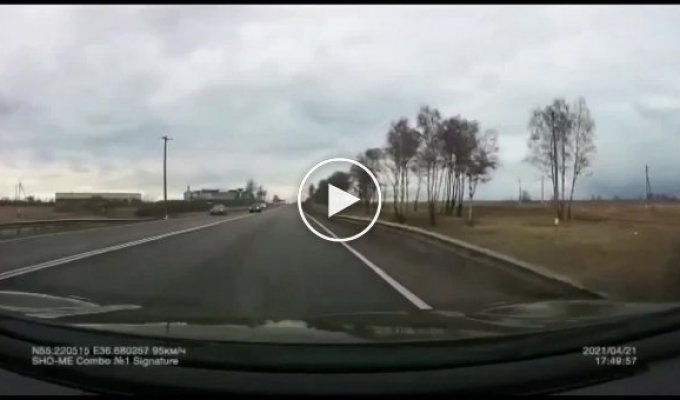 Калужской области погиб водитель микроавтобуса