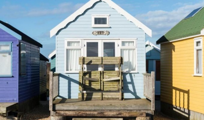 В Великобритании продана самая дорогая пляжная хижина (5 фото)