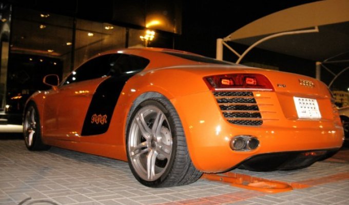 Автомобиль для принца Дубая (6 фото)