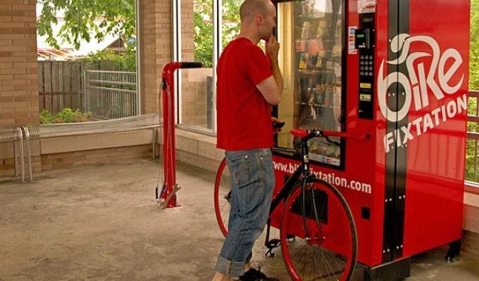 Bike Fixtation – экспресс-станция для починки велосипедов (9 фото)