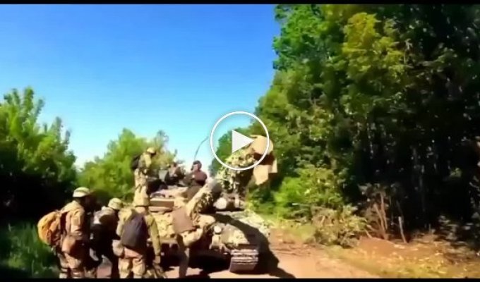 Записи продолжающегося украинского наступления под Херсоном