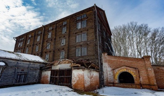 Старая Баркова мельница уже не крутится и не вертится (41 фото)