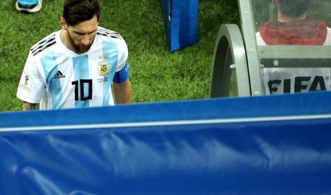 Мертвые не потеют: реакция соцсетей на разгромное поражение Аргентины (7 фото)
