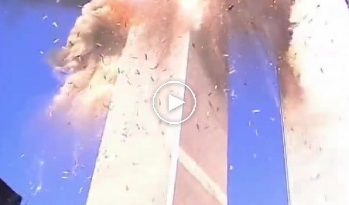 19 лет со дня трагедии. Архивные кадры атаки на башни-близнецы в Нью-Йорке 11 сентября