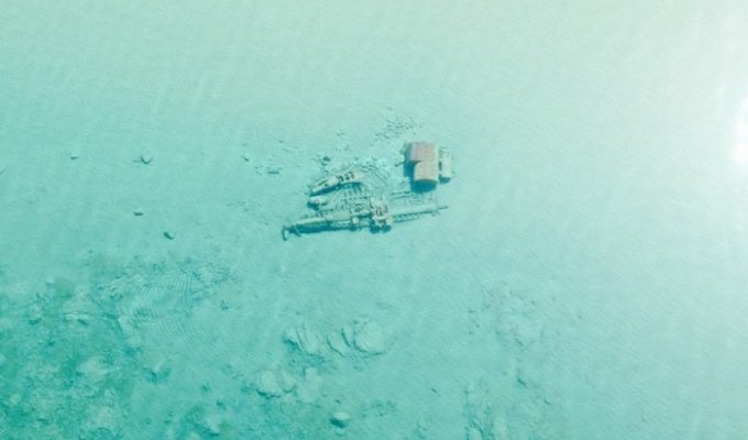 Озеро Мичиган «показало» затонувшие корабли (6 фото)