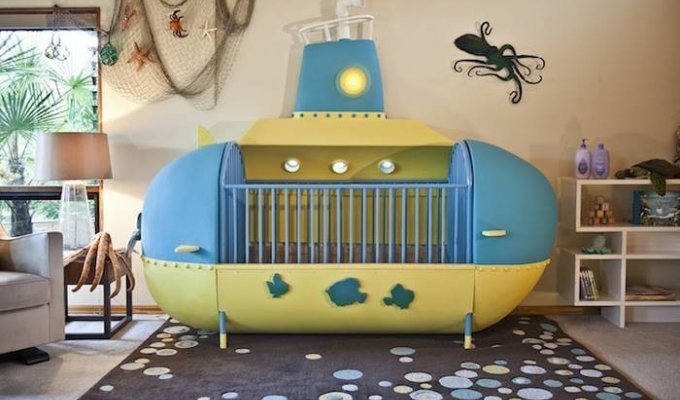 Креативный папа создал детскую кроватку в виде подводной лодки и она просто потрясающая (19 фото)