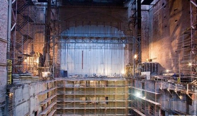 Реконструкция Большого Театра (35 фото)