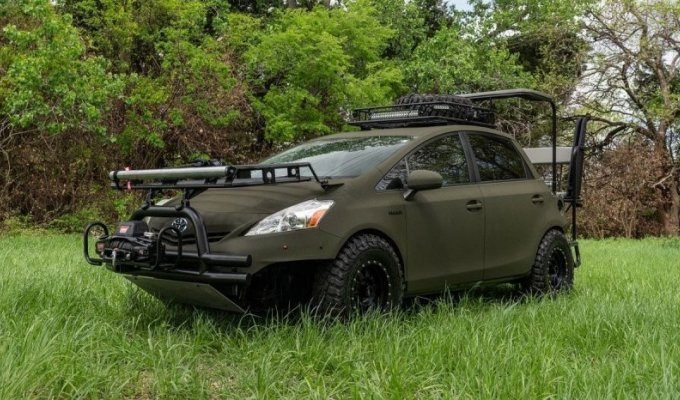 Компания из Техаса построила Prius, предназначенный для охоты, и получилось довольно круто (9 фото)