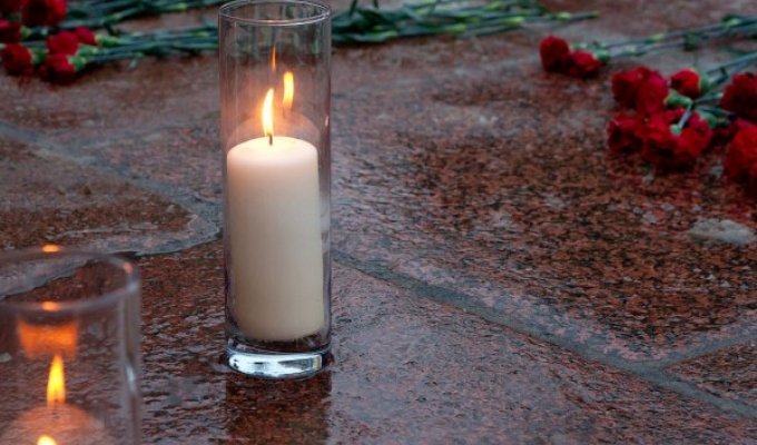 Гражданская панихида по жертвам теракта в Домодедово (26 фото)
