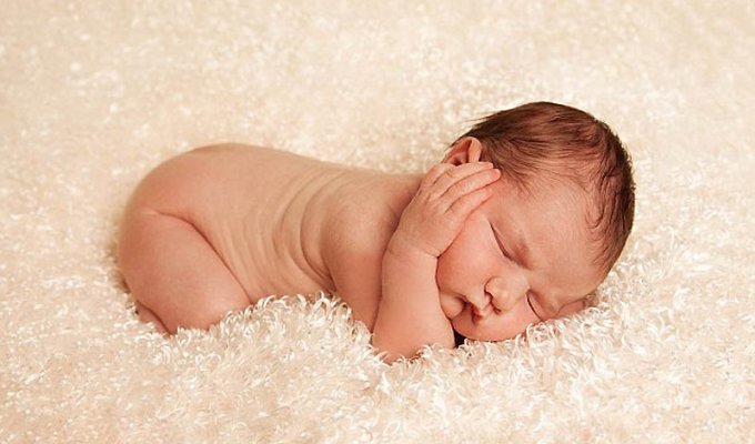 Фотографии спящих младенцев (12 фото)