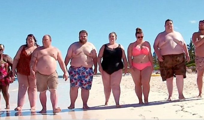 Британское телевидение научило толстяков любить свое тело (25 фото)