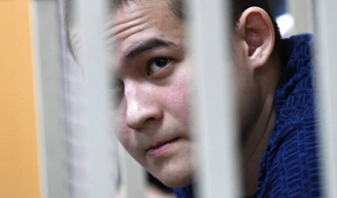 В Чите присяжные признали виновным солдата Рамиля Шамсутдинова в убийстве восьми сослуживцев (4 фото)