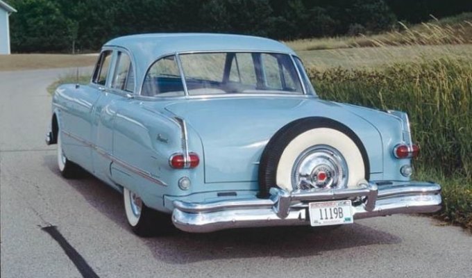 Для чего Packard Cavalier получил пятое колесо? (4 фото + 1 видео)
