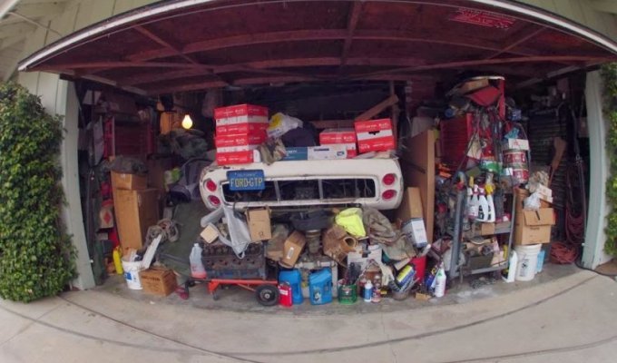 Ford GT40 без двигателя простоял в гараже 40 лет (19 фото + 1 видео)