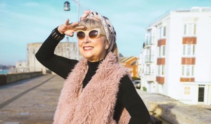 Бабуля из Англии ведёт модный блог и не стесняется возраста (21 фото)