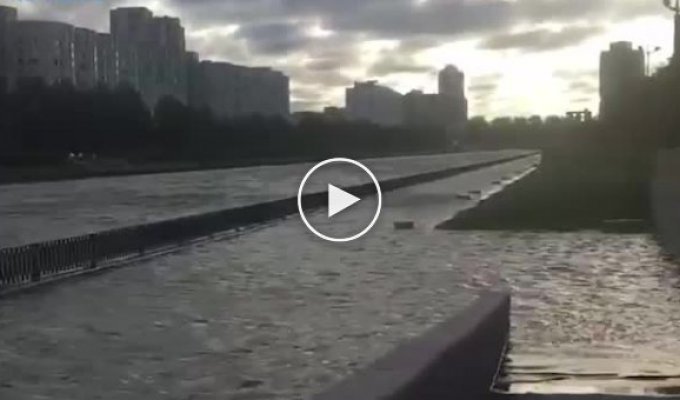 В Петербурге очередное наводнение