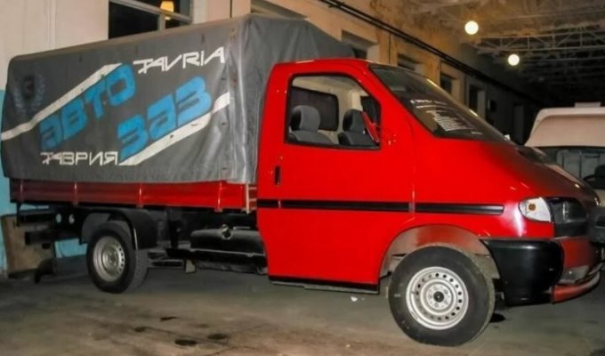 Неизвестный «Запорожец»: прототип экспериментального грузовика ЗАЗ-2301 «Снага» (6 фото + 1 видео)