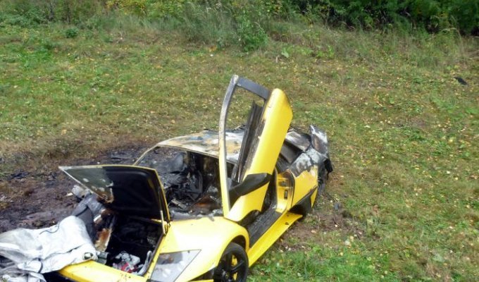 Авария с участием Lamborghini и Chevrolet (5 фото)