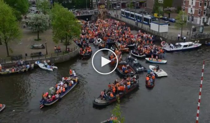 Голландская лодочная движуха