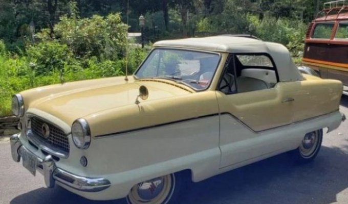 Nash Metropolitan: необычная для США машина, созданная в 50-х специально для девушек (11 фото)