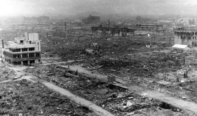  Хиросима и Нагасаки. Год спустя (15 Фото)
