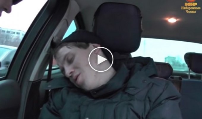 В Набережных Челнах пьяный водитель очнулся и вспомнил Путина