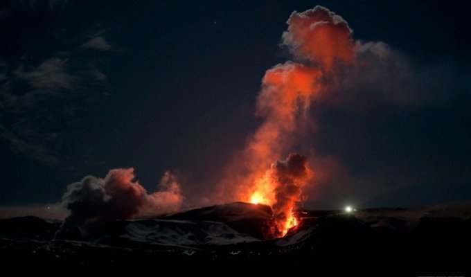 Извержение вулкана в Исландии (23 фото)