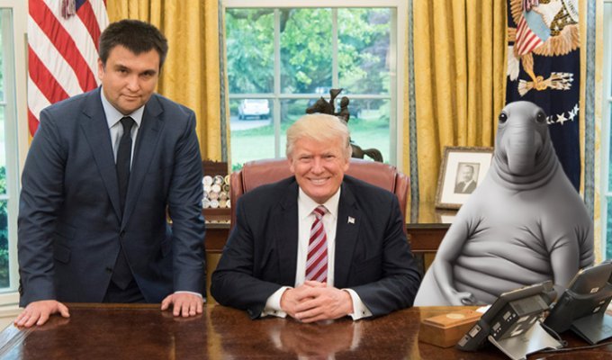 Как Павел Климкин с Дональдом Трампом фотографировался