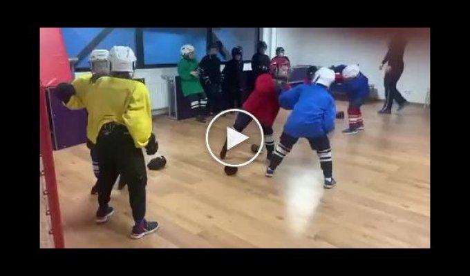 Чему учат детей в русском хоккее