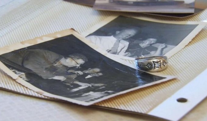 Обручальное кольцо, утерянное 45 лет назад, нашли в двигателе старого авто (4 фото)