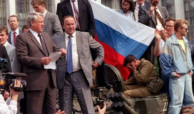 Россия при Ельцине (46 фото)