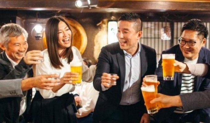 Япония объявила конкурс для молодёжи по увеличению потребления алкоголя