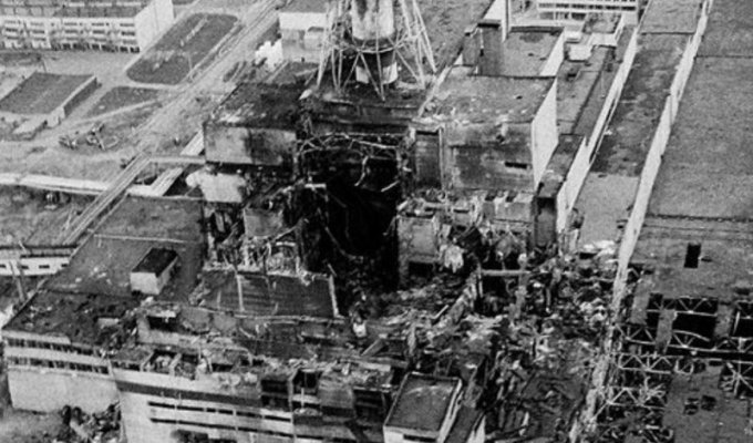 Правда о подвиге трех водолазов Чернобыля, которые спасли миллионы (4 фото)