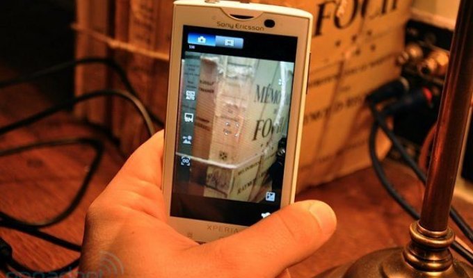 Sony Ericsson XPERIA X10 - живые фото (32 фото)