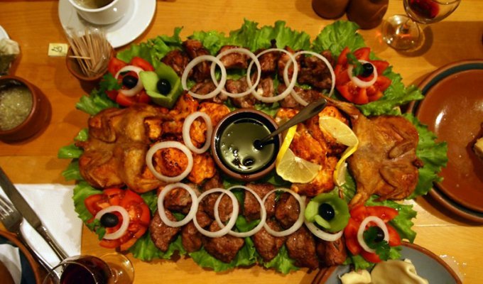 Еда в ресторанах Грузии (32 фото)
