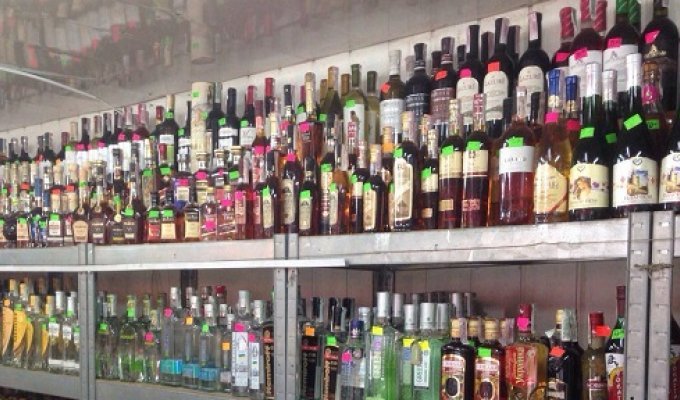 Киеврада запретила продажу алкоголя в ночное время