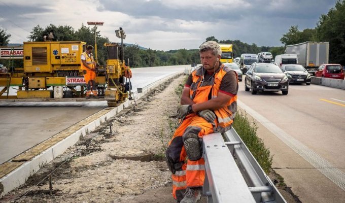 Как строят дороги в Германии (34 фото)
