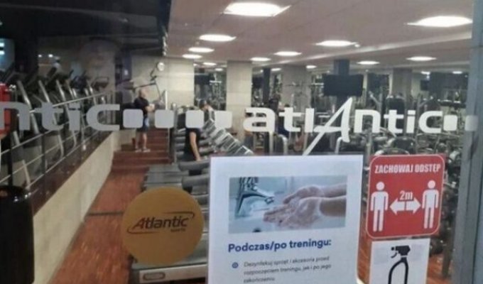 В Польше владельцы фитнес-клуба объявили заведение церковью, стараясь не попасть под карантин