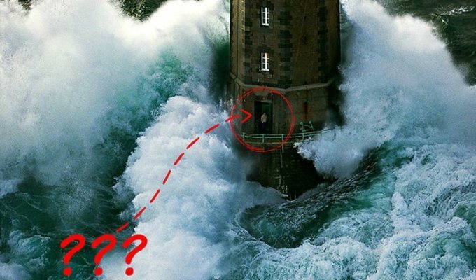 Посреди бури: выжил ли смотритель маяка с легендарной фотографии? (18 фото + 2 видео)