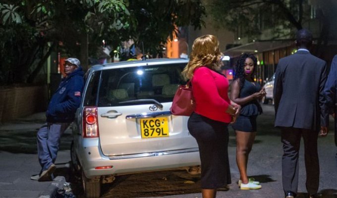Проститутки Кении (14 фото)
